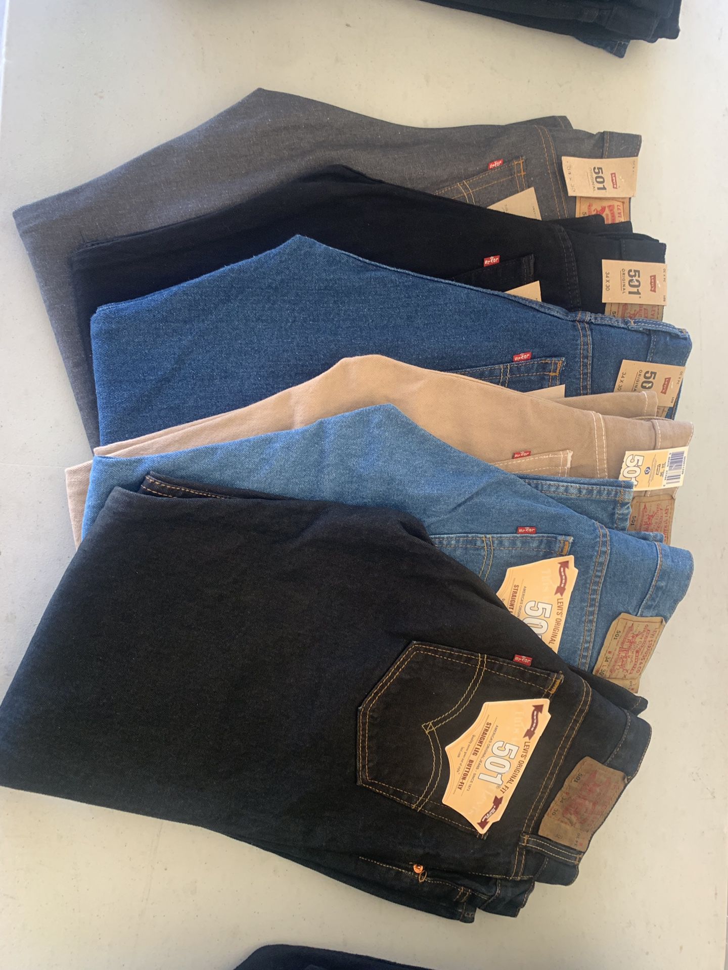 LEVI’S 501 JEANS 👖 *free delivery*
