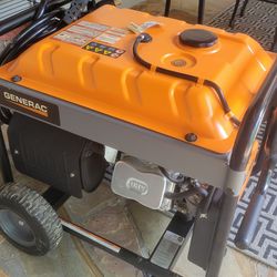 Generac Mobile Generator  RS7000E  Less than 10 hours run time like new