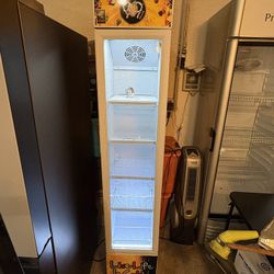 Slim 6.0 Cubic Feet Display Cooler