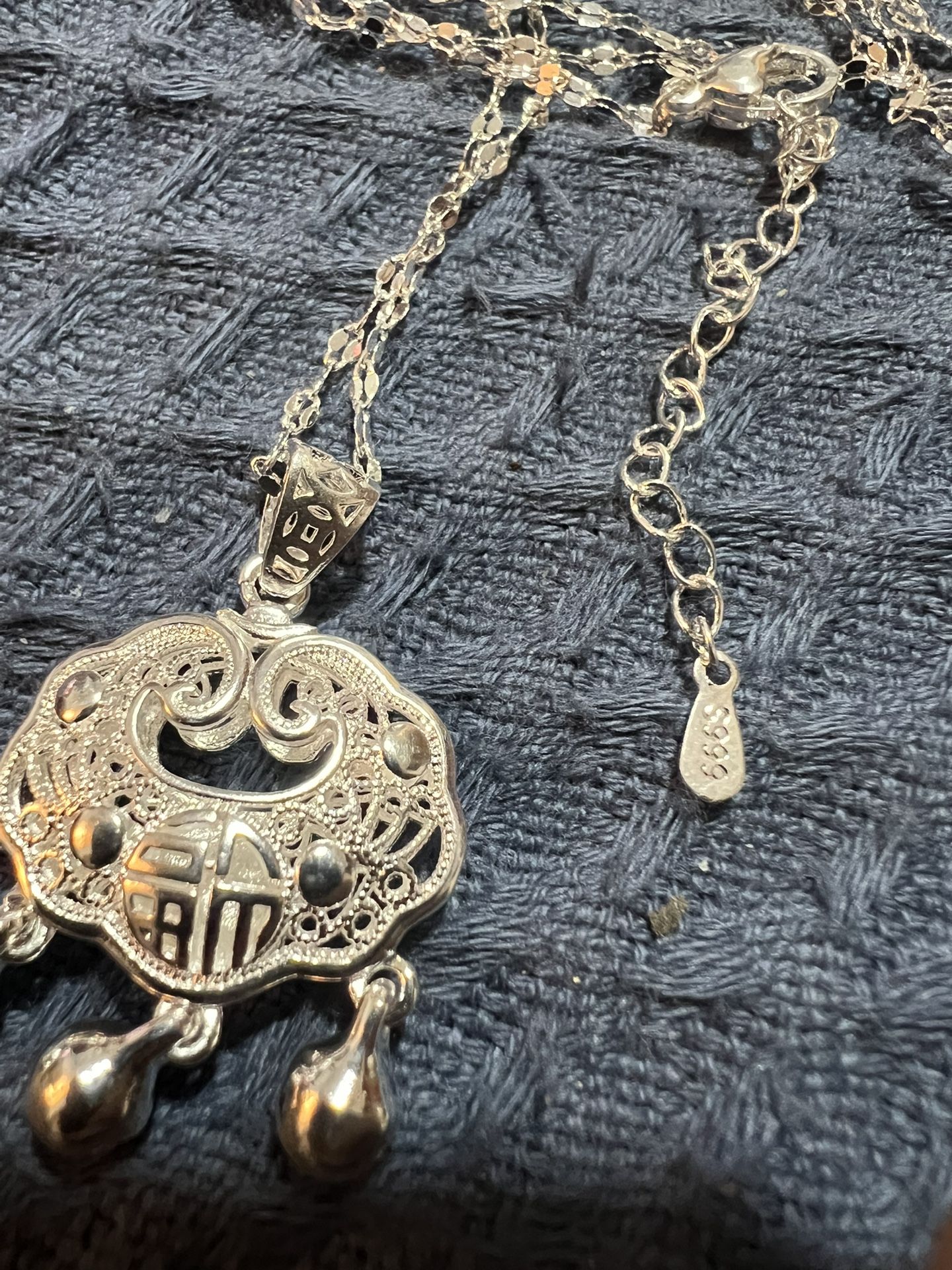 S999 Silver Charm Necklaces And Bracelets.