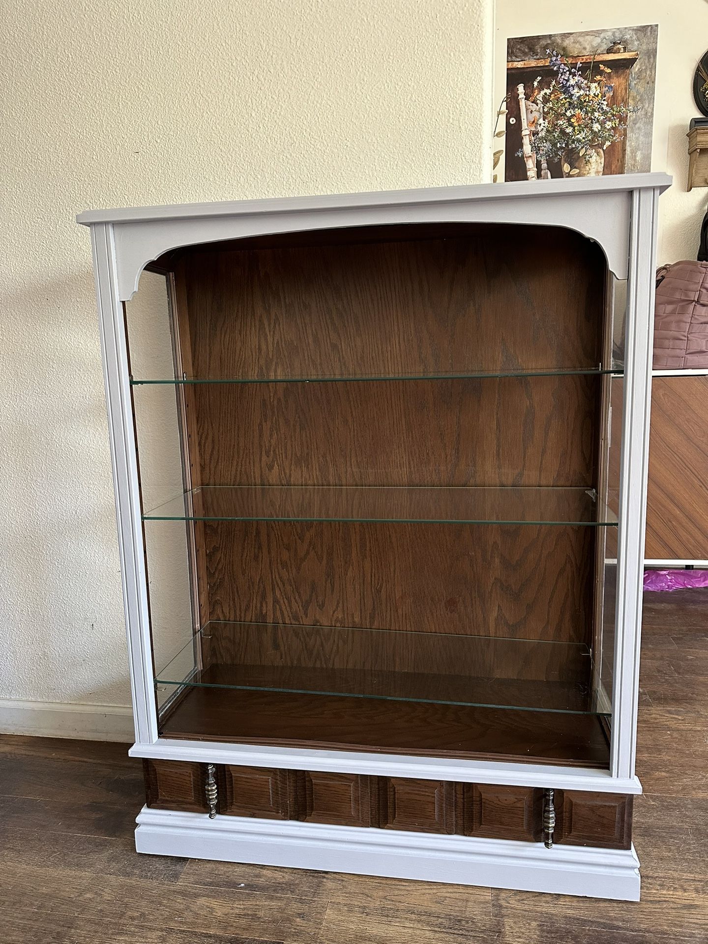 Bookcase With Glass Shelves 