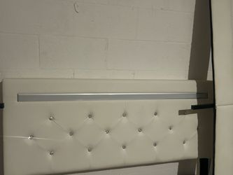 Full Size Bed