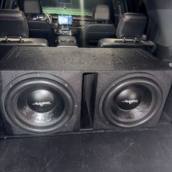 Like New Skar Vxf 15’s Dual 4 Ohm 