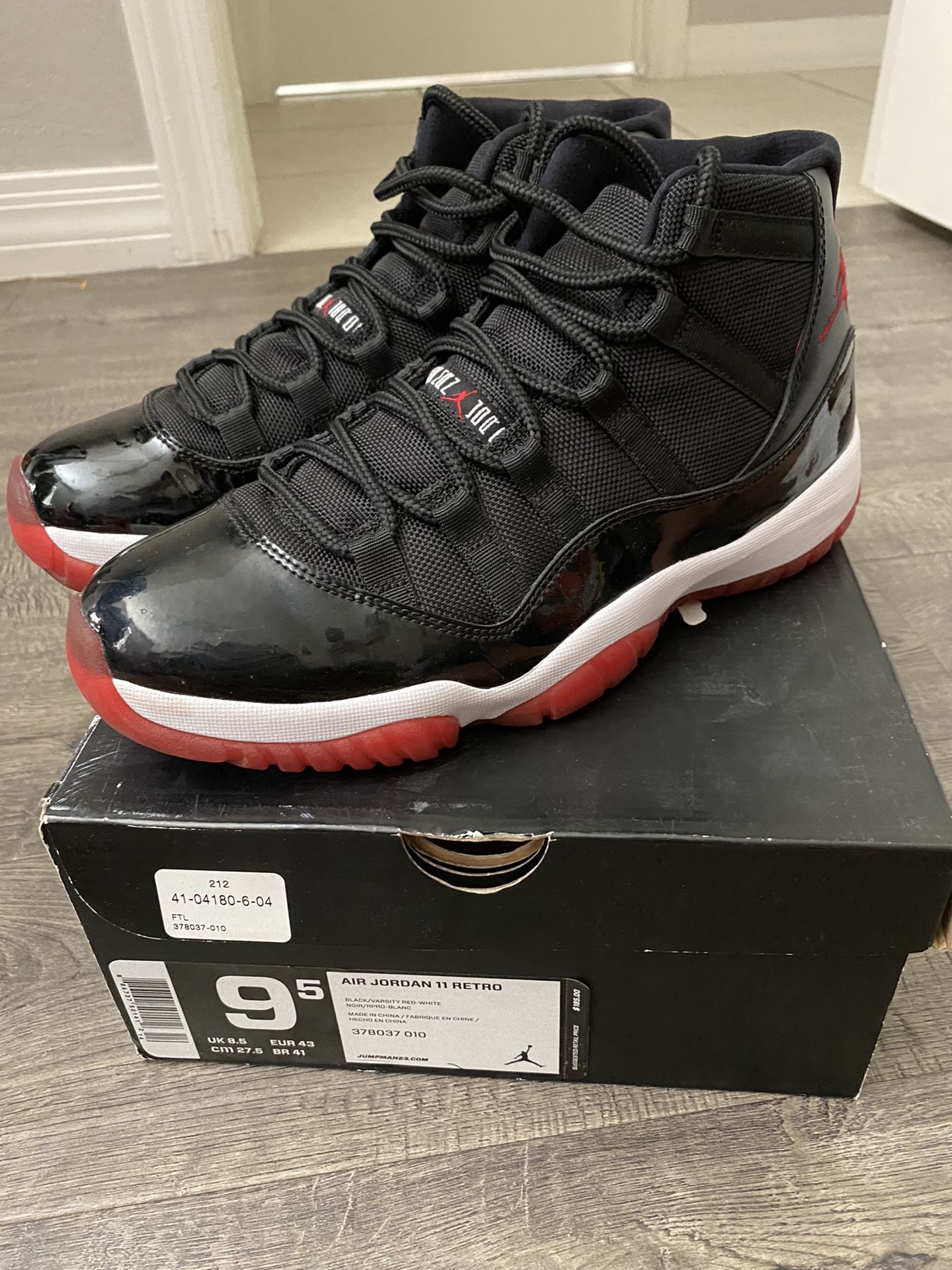 Jordan 11 Breds