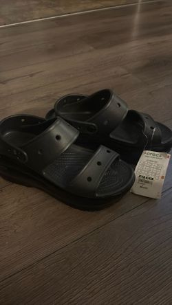 Crocs mega crush sandal