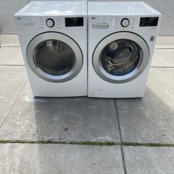 Nice Newer LG Washer/Dryer (Gas Dryer + Stackable) 30 Day Warranty 