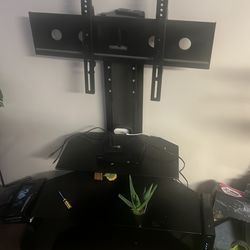 Tv Stand with shelves!