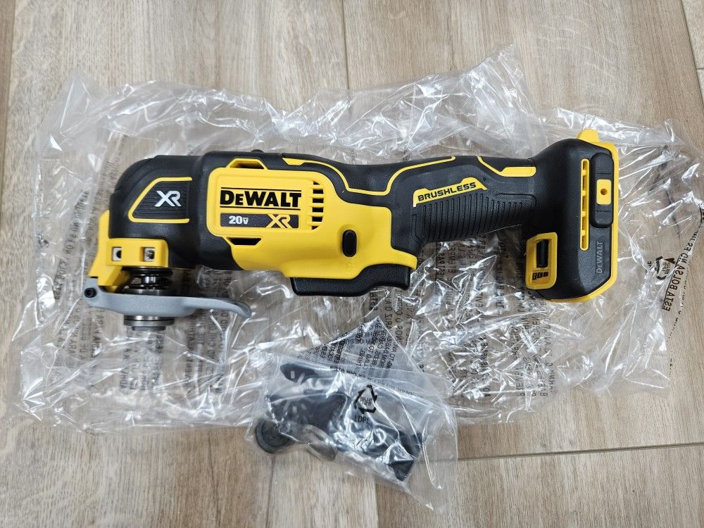 NEW DeWalt 20V XR Brushless 3-Speed Oscillating Multi Tool DCS356B