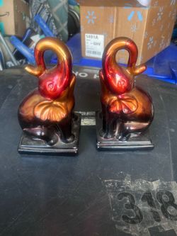 Books’ holders