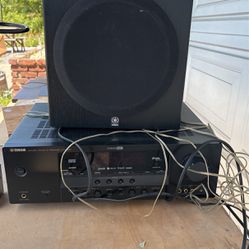 Yamaha System With Speakers