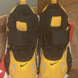 NIKE AIR MAX SPEED TURF “STEELERS”