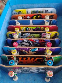 Tech Deck Fingerboards Lot of 10