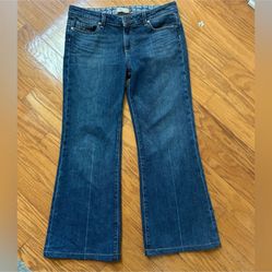 Like new Paige premium denim bootcut 31
