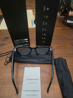 Smart Glasses. 4K ULTRA HD CAMERA