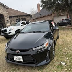 TOYOTA SCION TC SPORT AUTOMATIC REBUILT TEXAS TIGLE IN HAND ORIGINAL MILES 137,000 YOU CAN BRING YOUR MECHANIC AND CHECK IT AND TEST DRIVE $6,900 CASH