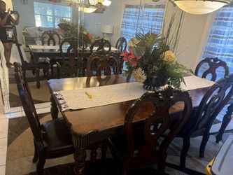 Dining table, 6 chairs, matching buffet
