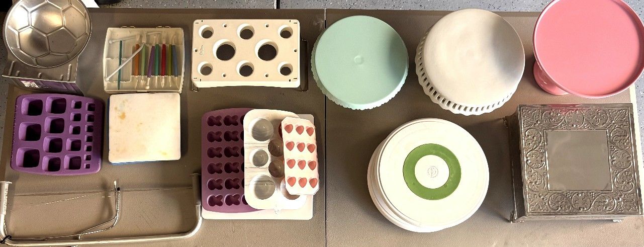 Bakers Dream…..Cake ,Muffin & Cookie making and decoratiion assortment.