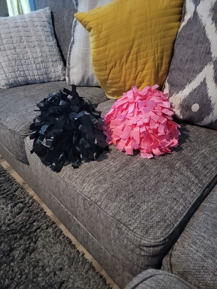 Cheer Pom Poms