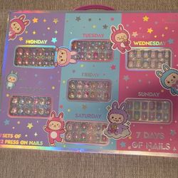 Play, Pretend  Play, Nail Kit. Girls Nails, Toy, Beauty