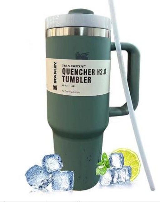 Stanley Sishale Insulated Tumbler with a capacity of 40 ounces.