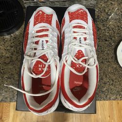 Supreme Nike Tailwind