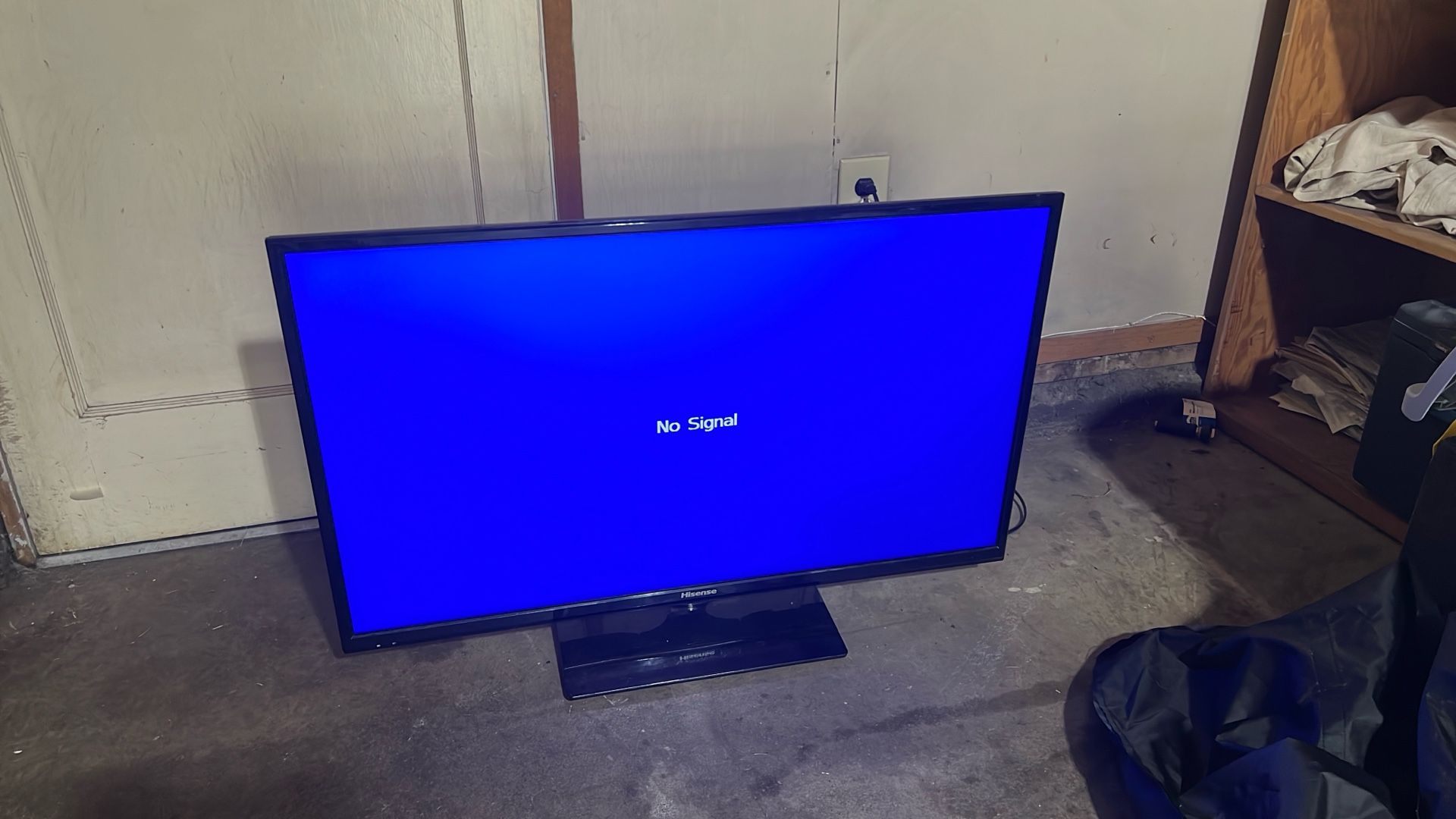 Hisense 42” TV  $100 OBO