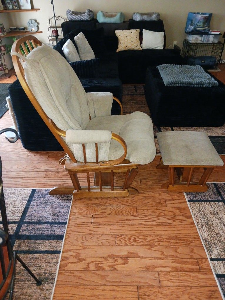 Rocker Glider Chair with Ottoman