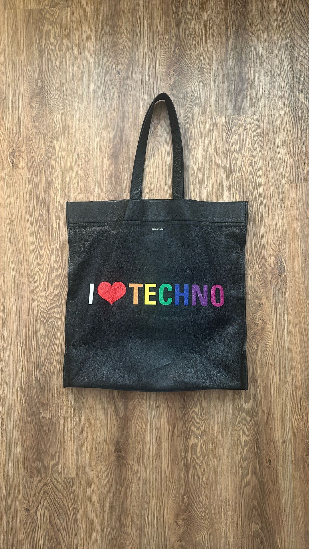 BALENCIAGA I LOVE TECHNO トートバッグ 6e08645b30f348e3b80804251b5357