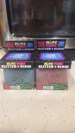 Needoh glitter & glow cube