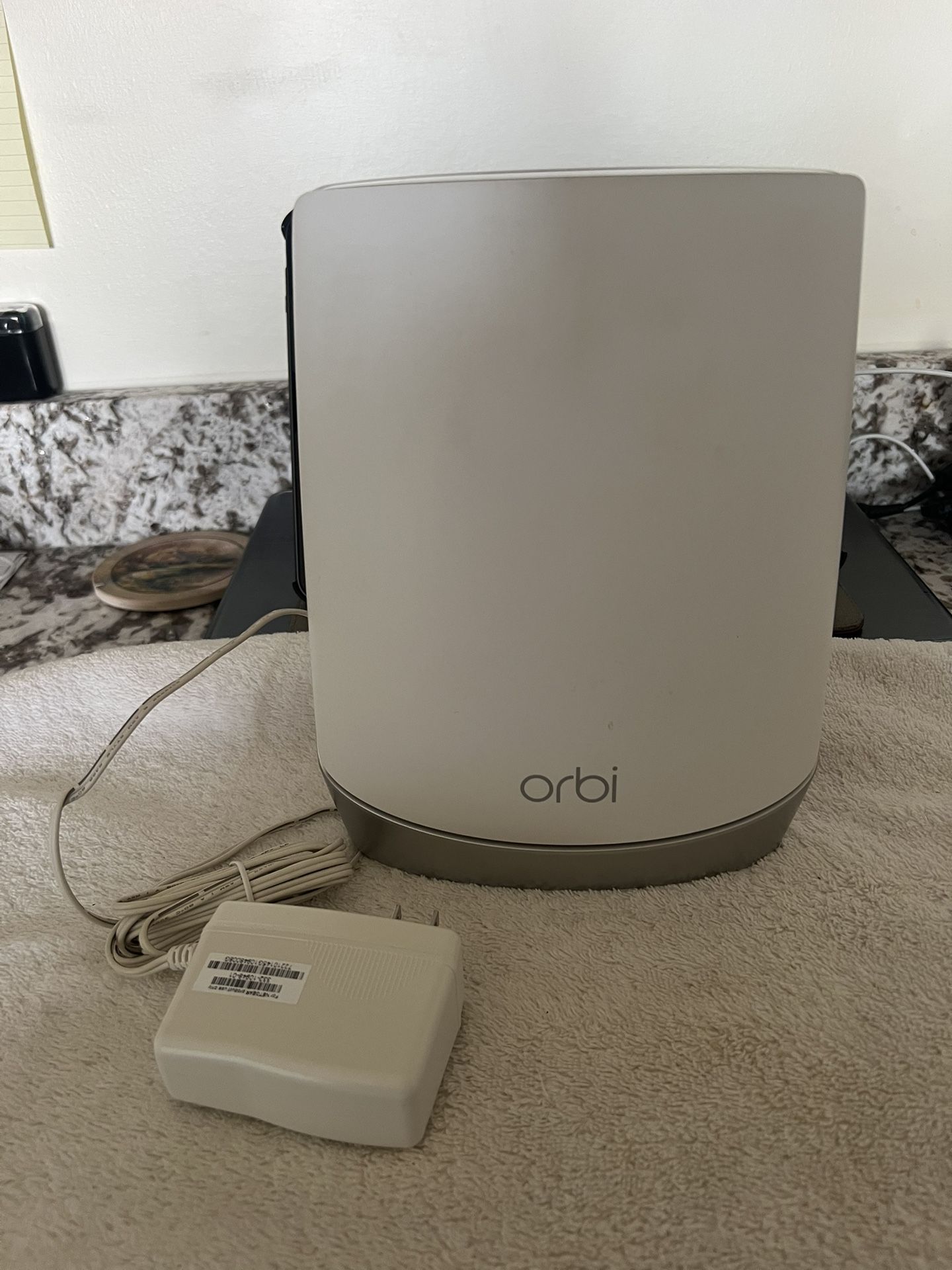 ORBI ROUTER RBR750