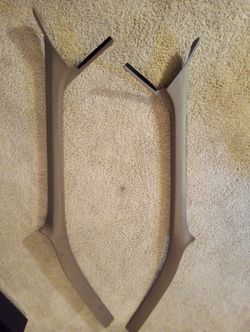 1994 Ford Thunderbird Pillar Trim molding