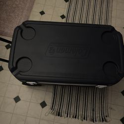 Coleman Navy Blue Ice Chest with Wheels