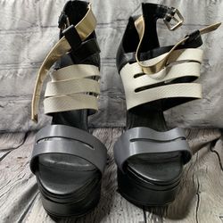 Paper Fox Platform Heels Size 7