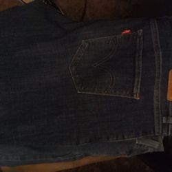 Woman's Levis Blue Jeans Size W32 L30 $14