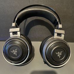 Razer Nari Ultimate Wireless Gaming Headset 