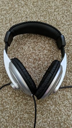 New Samson headphones