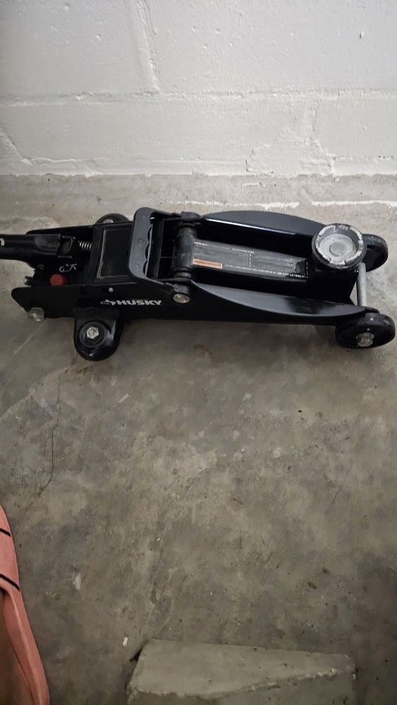 2 Ton Trolley Jack