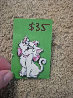 Disney Aristocats Marie Large Enamel Pin - $35