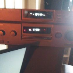 Kenwood Receiver With2 Free Speakers 