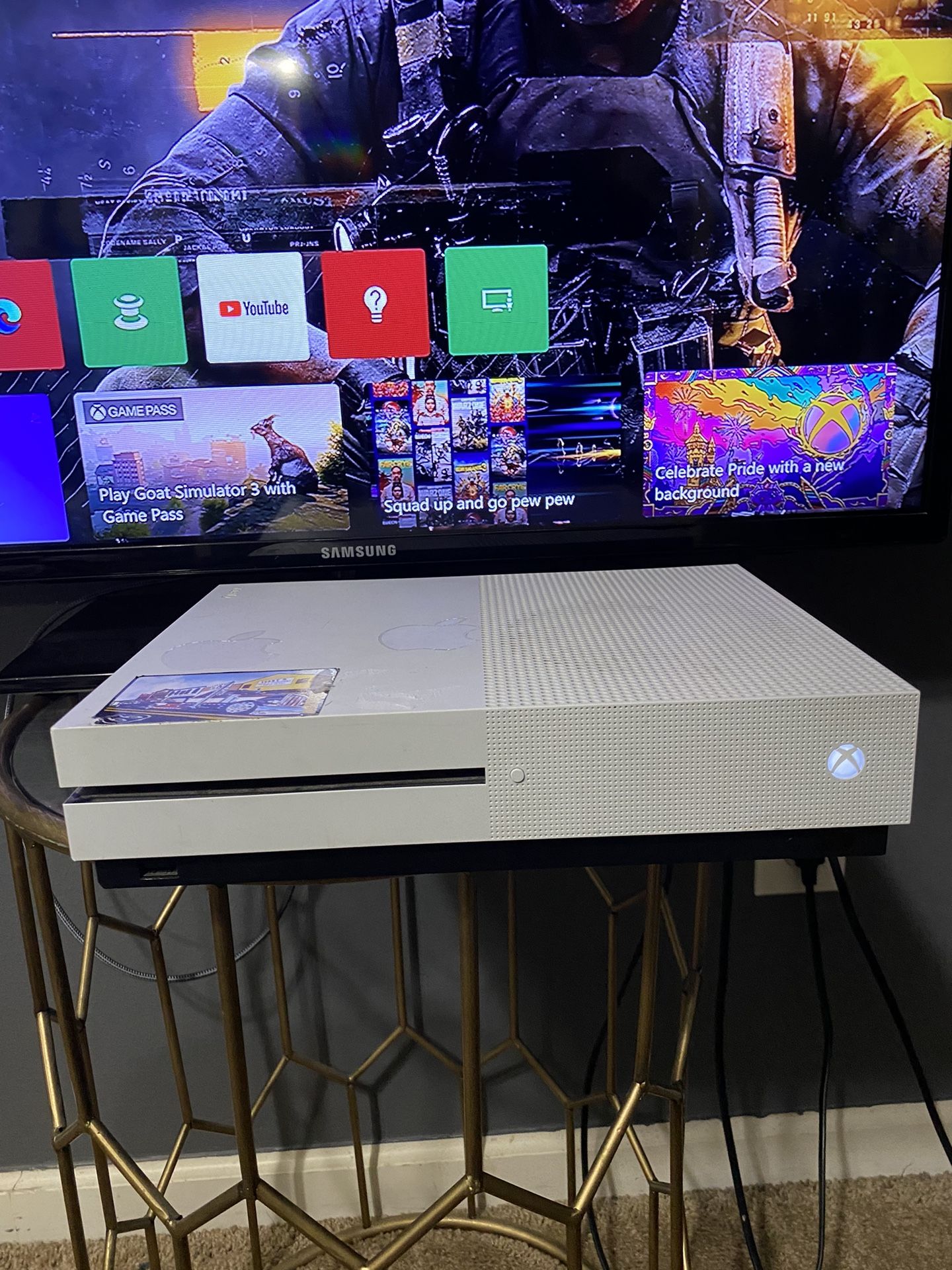 Xbox One S