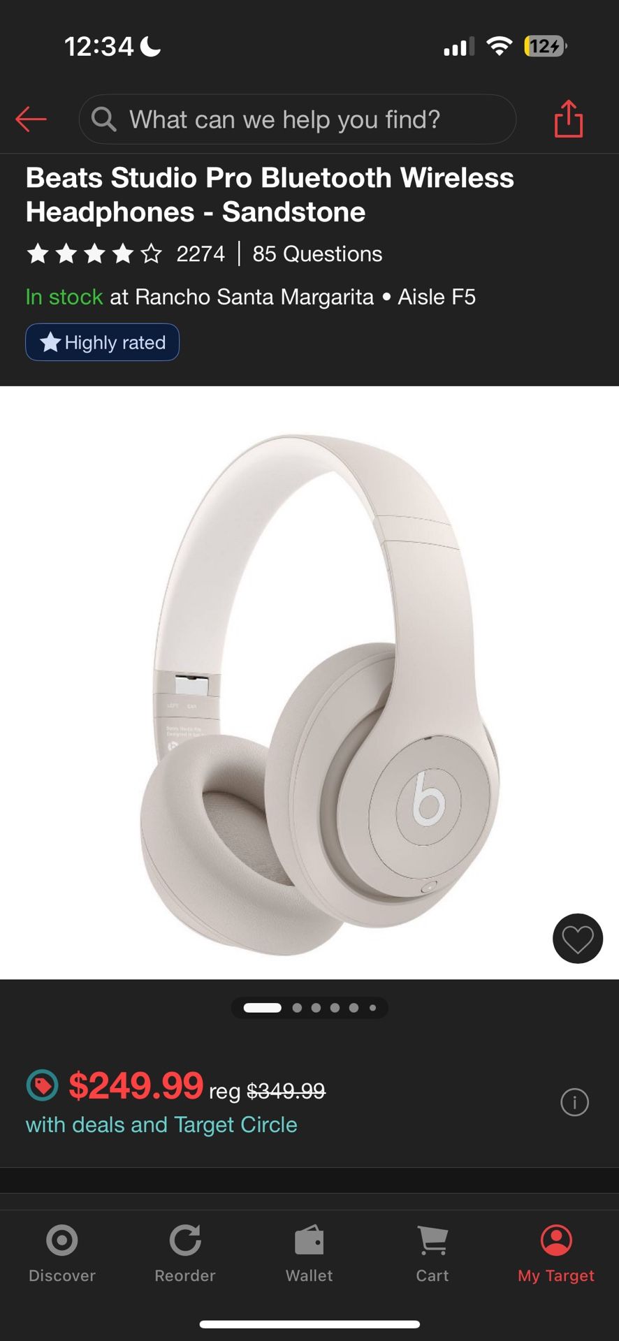 Beats Studio Pros In Sandstorm