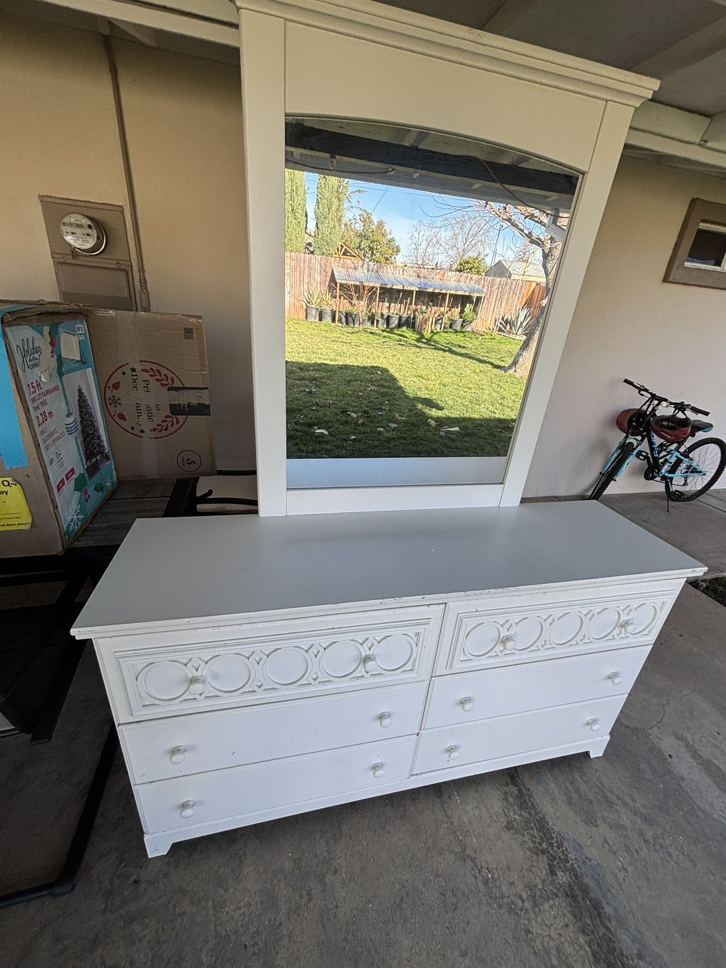 Dresser Vanity $130