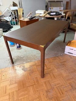 Expandable table