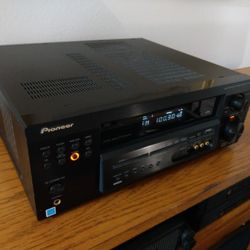 Pioneer Home Theater Receiver Dolby EX 7.1 DTS Audio System VSX-D814 or VSX-1020