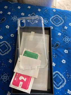 iPhone X case with screen protector