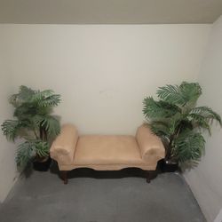 Vintage Bench + 2  Artificial Palm Plants — Moving Sale