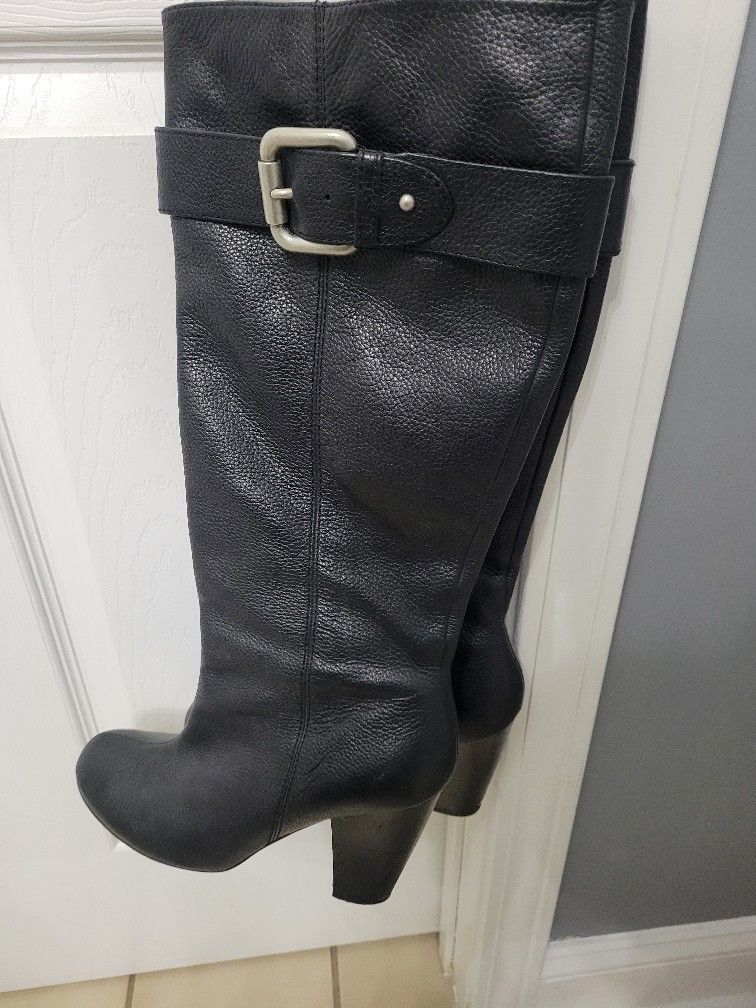 Leather boots By Fossil