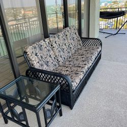 Outdoor/indoor Futon