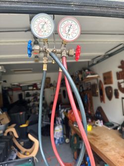 AC Manifold Gauge Set with Hoses