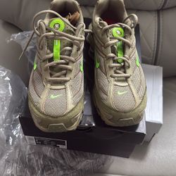 Supreme Olive Green Shox